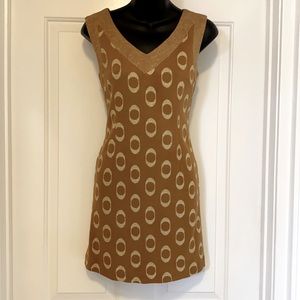 Scoop Shift Dress